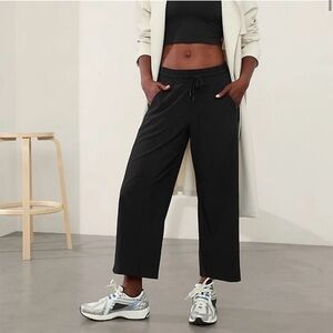Athleta Avenue Wide Leg Crop Pant Size 12 Tall